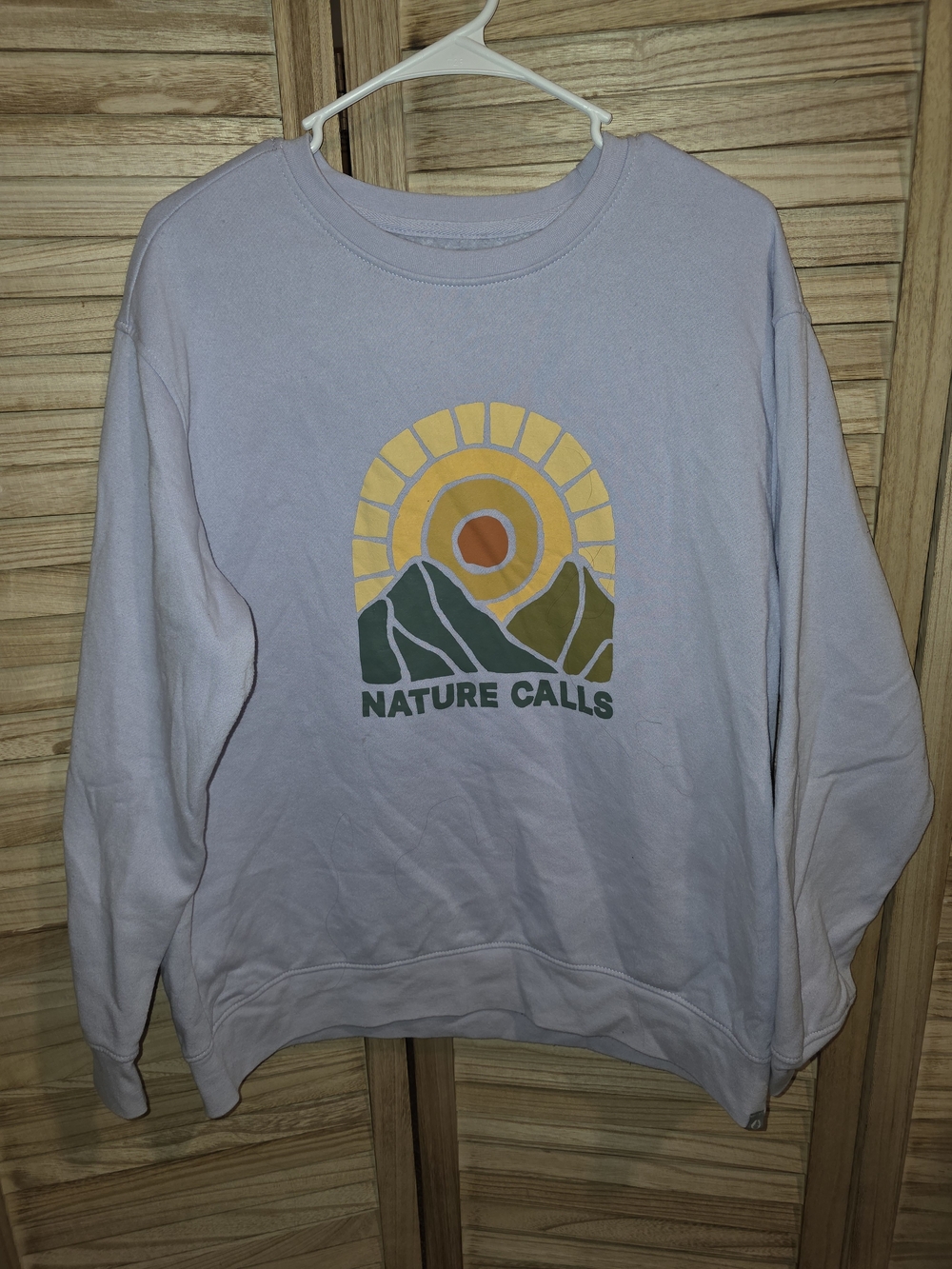 Nature Calls Graphic Crewneck Sweatshirt - Light Lavender